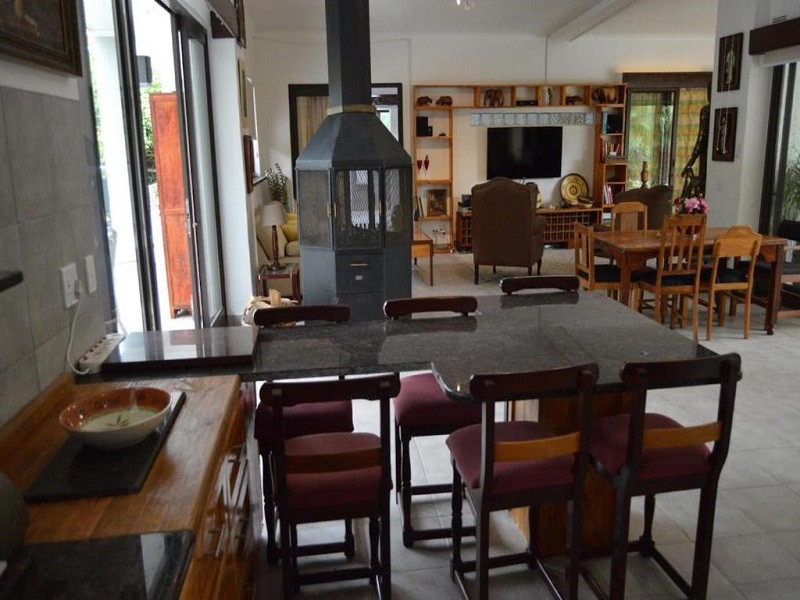 My Travelution - Travel Club - Santika Villa Stellenbosch