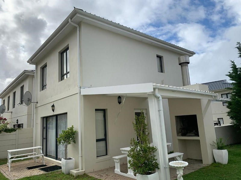 My Travelution - Travel Club - Onrus Family Holiday Home