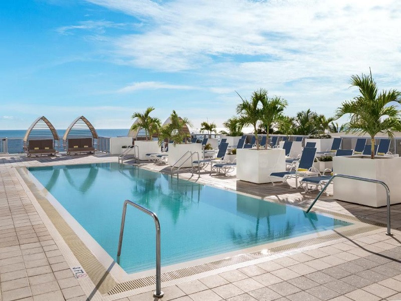 My Travelution - Travel Club - Hilton Cabana Miami Beach