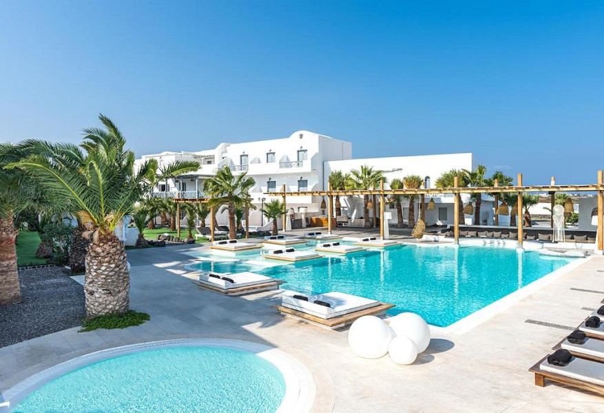 My Travelution - Travel Club - Smy Mediterranean White Santorini