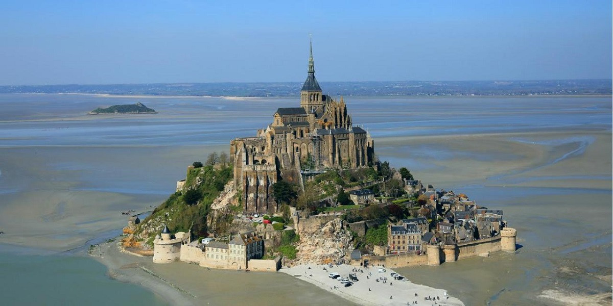 My Travelution - Travel Club - ibis Avranches Mont St Michel