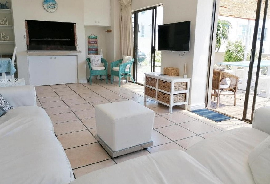My Travelution - Travel Club - Orca View Melkbosstrand