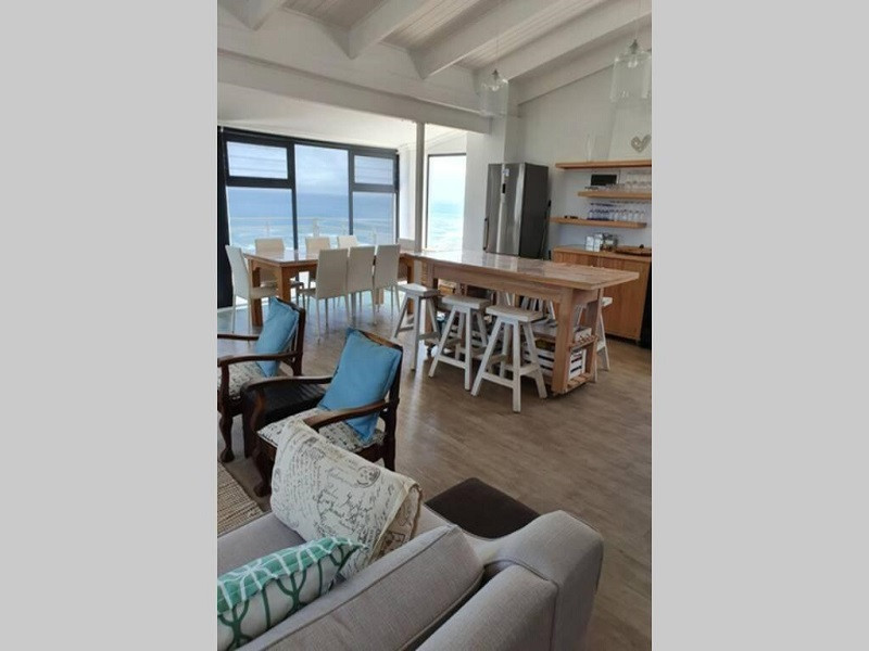 My Travelution - Travel Club - Shimmering Sea Cottage