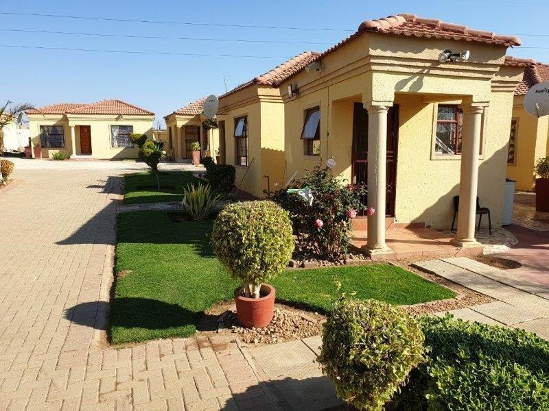 My Travelution - Travel Club - Mokganya View Guest House