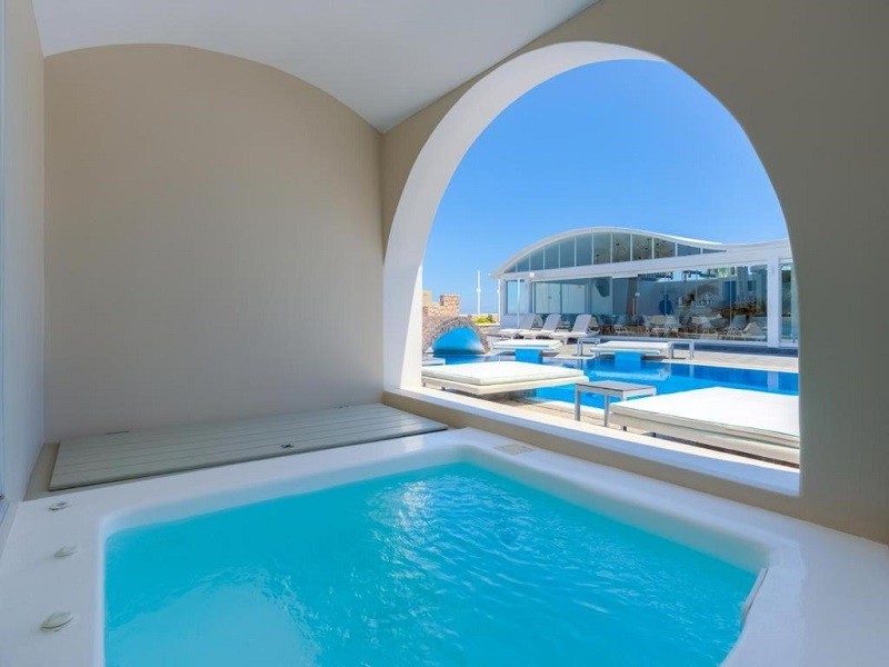 My Travelution - Travel Club - Blue Suites
