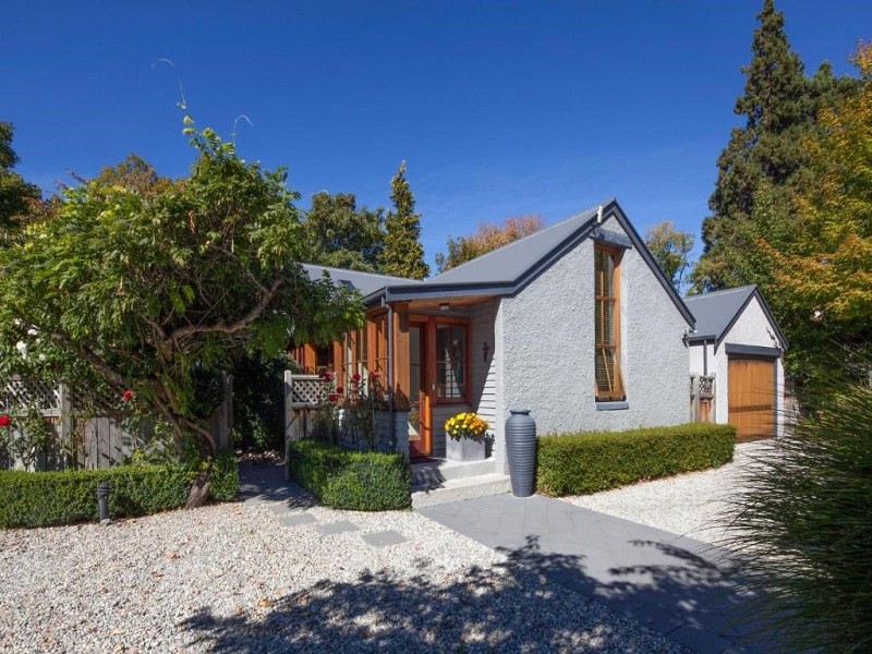My Travelution - Travel Club - Arrowtown House Boutique Hotel