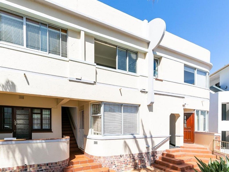 My Travelution - Travel Club - Village Apartments - Camps Bay