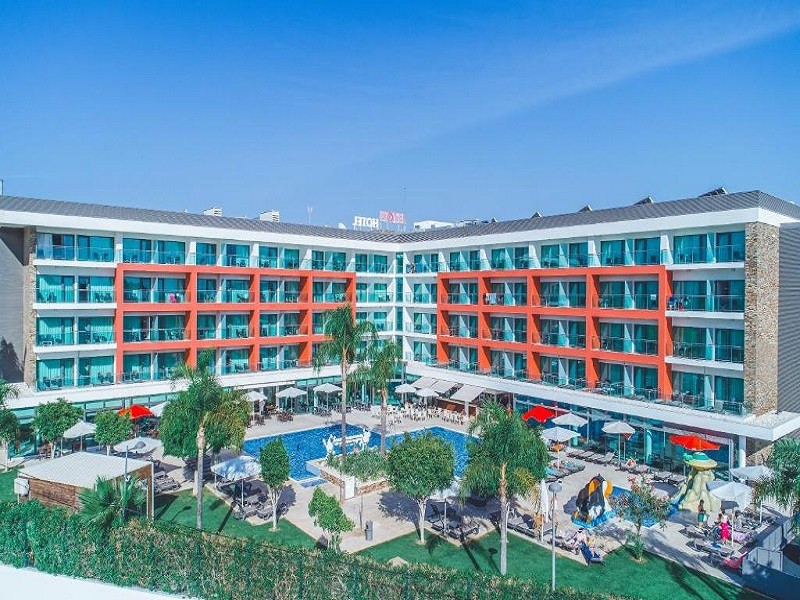 My Travelution - Travel Club - Aquashow Park Hotel