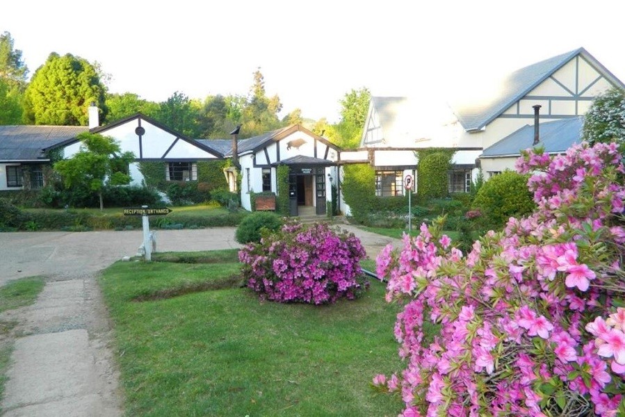 My Travelution - Travel Club - The Historic Hogsback Inn