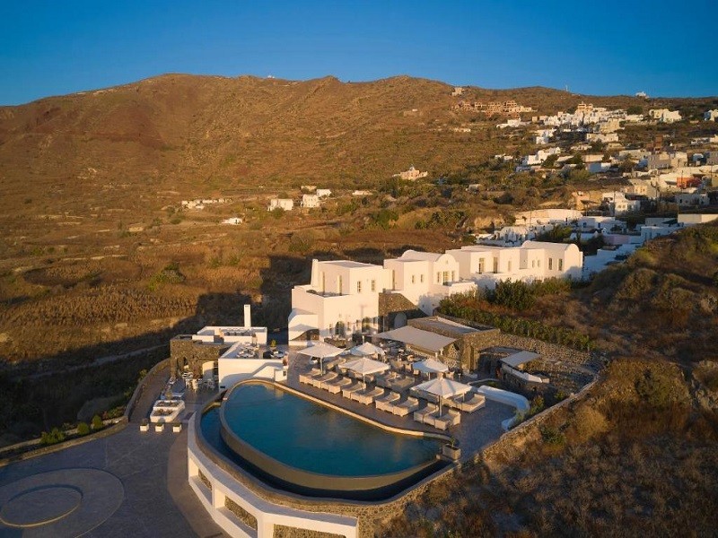 My Travelution - Travel Club - Danae Suites Santorini