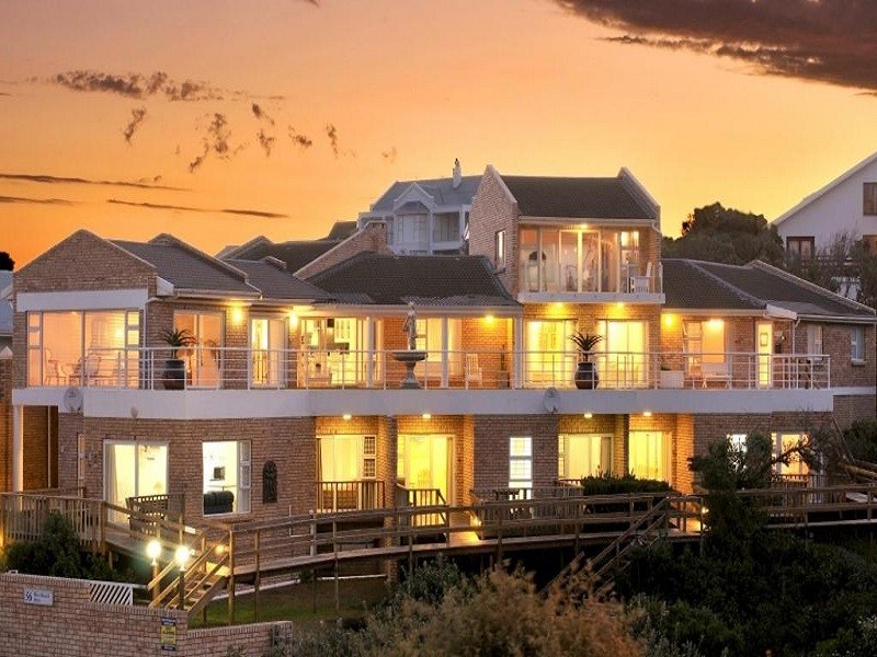 My Travelution - Travel Club - Kelly's Beachfront Apartments