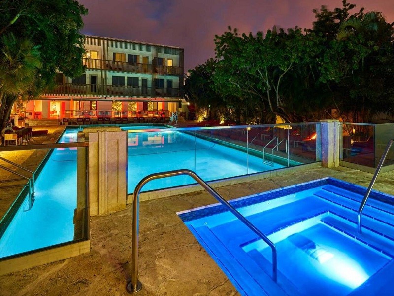 My Travelution - Travel Club - AxelBeach Miami South Beach - Adults Only