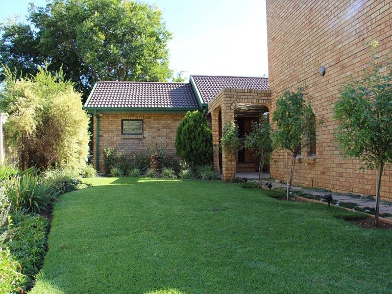 My Travelution - Travel Club - Windmill Guest House Bloemfontein