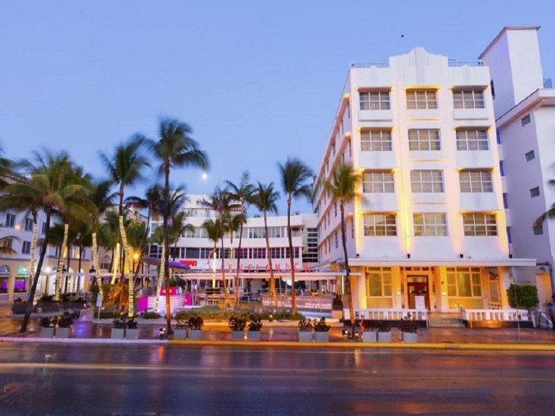 My Travelution - Travel Club - Clevelander Hotel