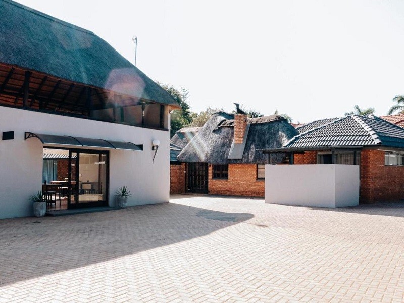 My Travelution - Travel Club - Livingstone Guesthouse