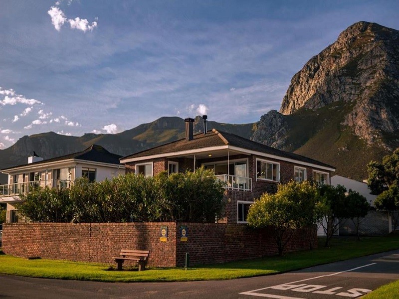 My Travelution - Travel Club - The Mountainview Family Retreat