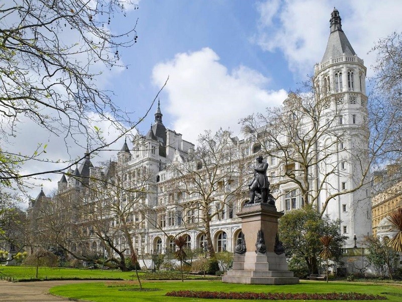 My Travelution - Travel Club - The Royal Horseguards Hotel, London