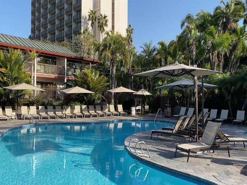 My Travelution - Travel Club - Catamaran Resort Hotel and Spa