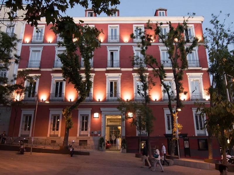 My Travelution - Travel Club - Petit Palace Santa Bárbara
