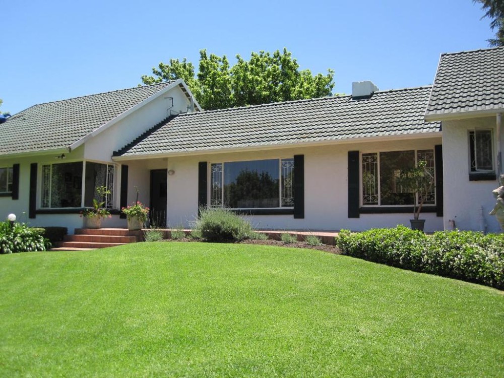 My Travelution - Travel Club - The Pecan Tree Guesthouse