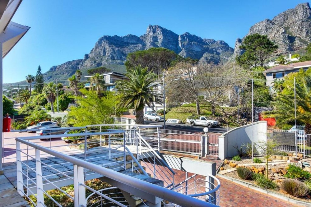 My Travelution - Travel Club - Stunning Sea View Apartment - Camps Bay