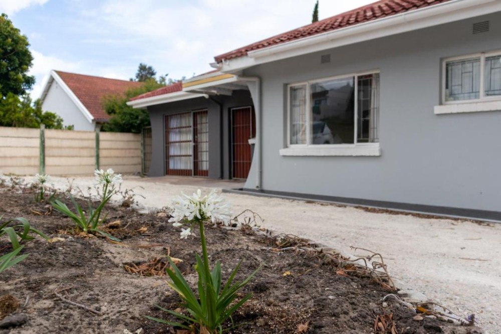 My Travelution - Travel Club - The Jbaynian Guesthouse