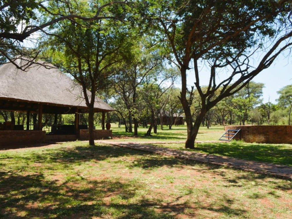 My Travelution - Travel Club - The Lion & Key Hotel