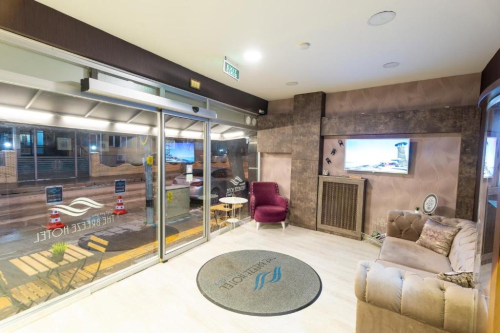 My Travelution - Travel Club - The Breeze Hotel