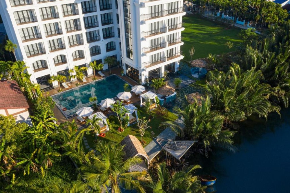 My Travelution - Travel Club - Shining Riverside Hoi An Boutique & Spa