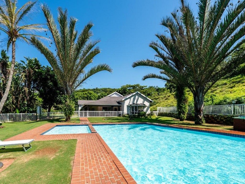 My Travelution - Travel Club - 17 Malibu, Beverly Hills Estate