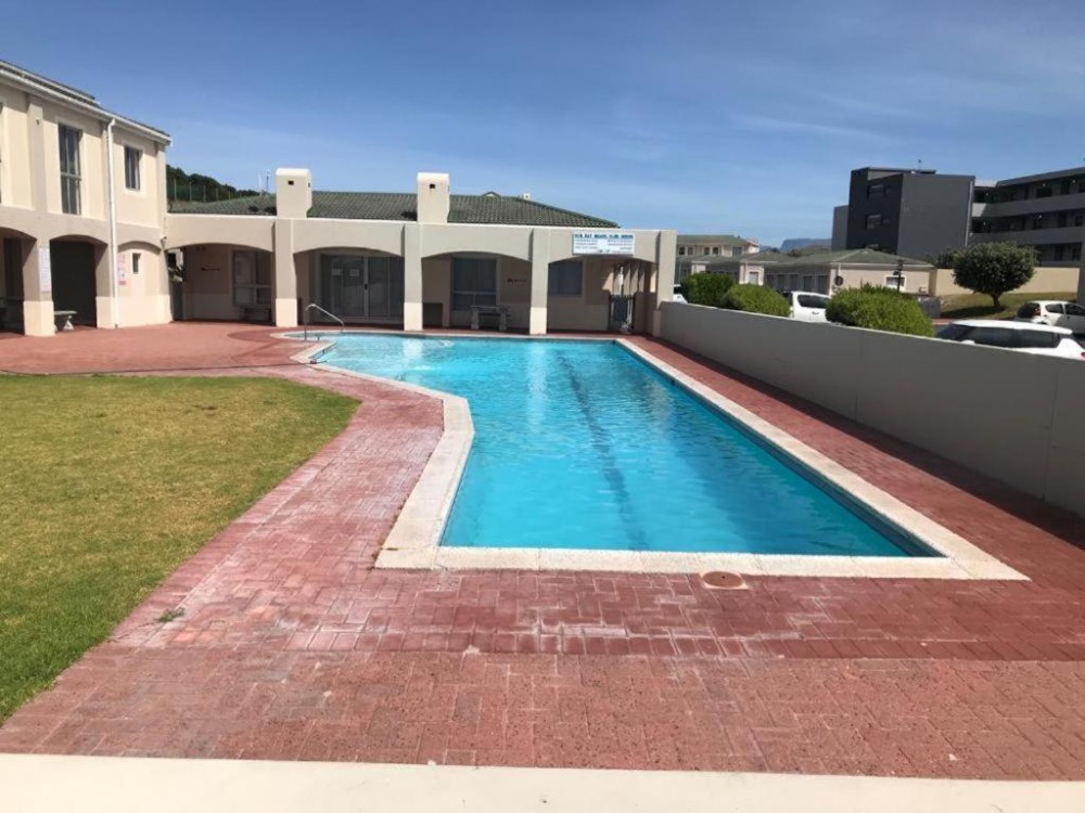 My Travelution - Travel Club - 3 Bedroom Beach House with Ocean Views Across the Road from