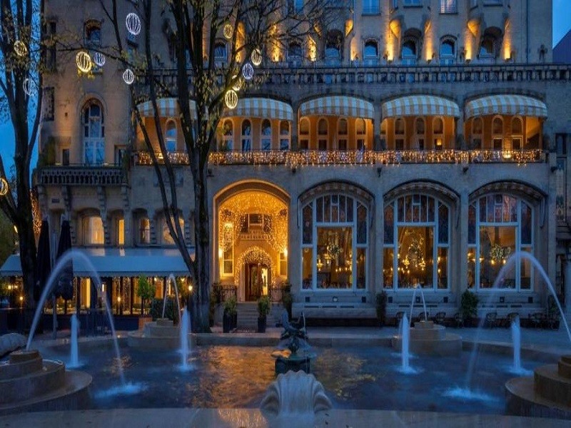 My Travelution - Travel Club - Clayton Hotel Amsterdam American