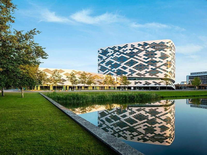 My Travelution - Travel Club - Hilton Amsterdam Airport Schiphol
