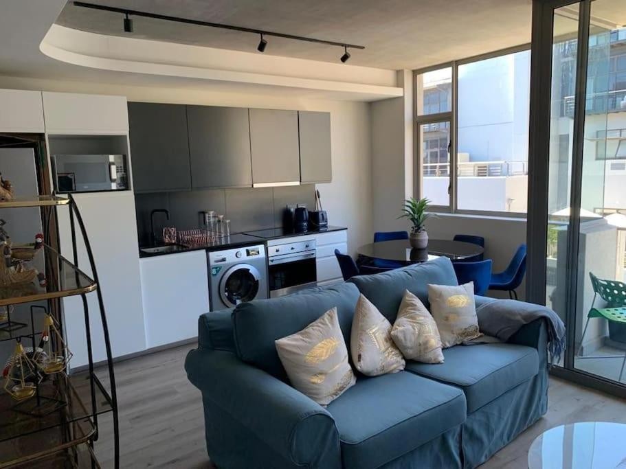 My Travelution - Travel Club - The Quarter Mountain View Haven at Waterkant
