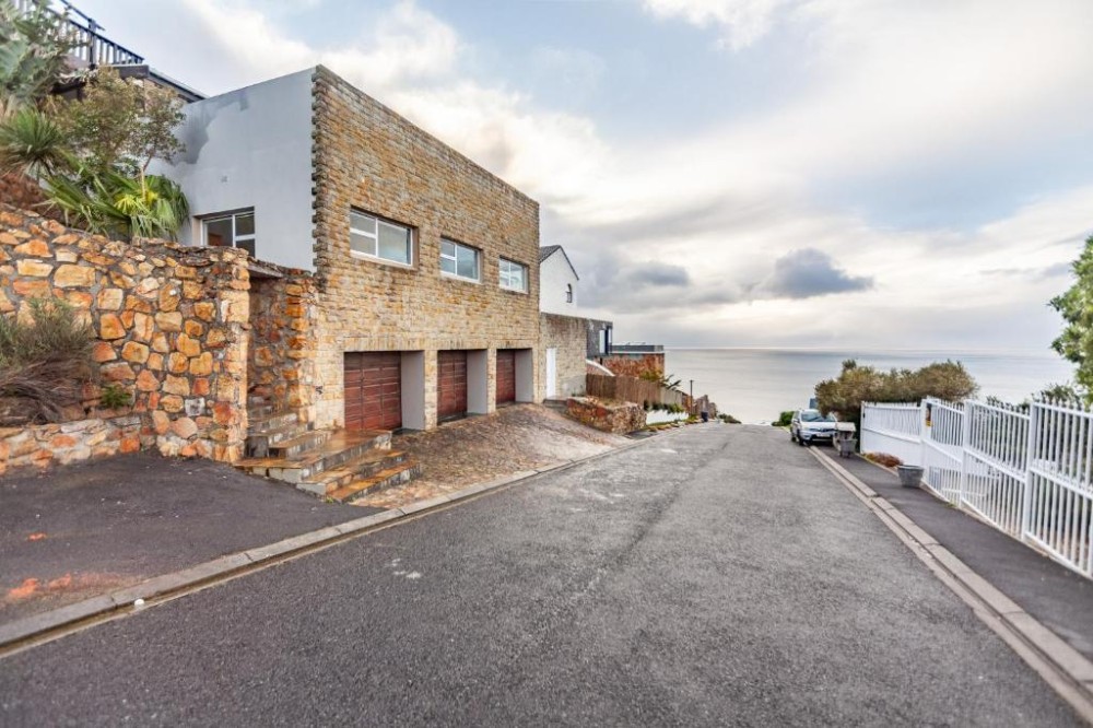 My Travelution - Travel Club - The Cape Aquanaut Luxury Seaview Apartment