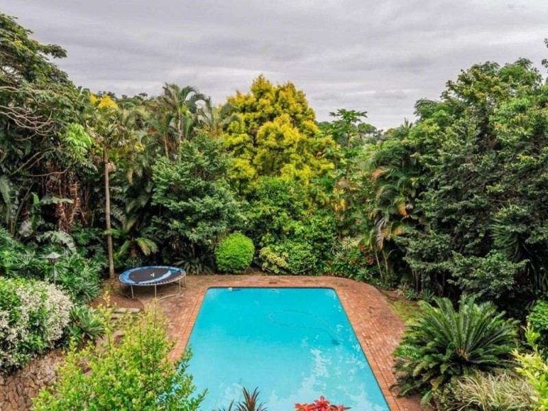 My Travelution - Travel Club - The Tropical Hut Lodges Westville