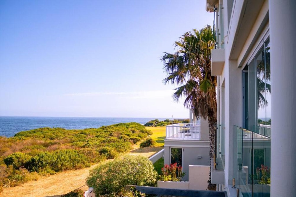 My Travelution - Travel Club - Seaside Serenity: Tranquil Oceanview Retreat