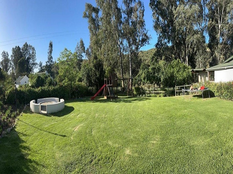 My Travelution - Travel Club - Adrenalin Addo Manor House