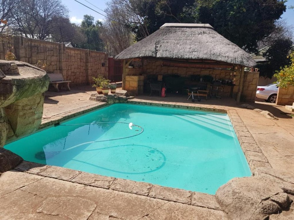 My Travelution - Travel Club - Upper Houghton Guesthouse