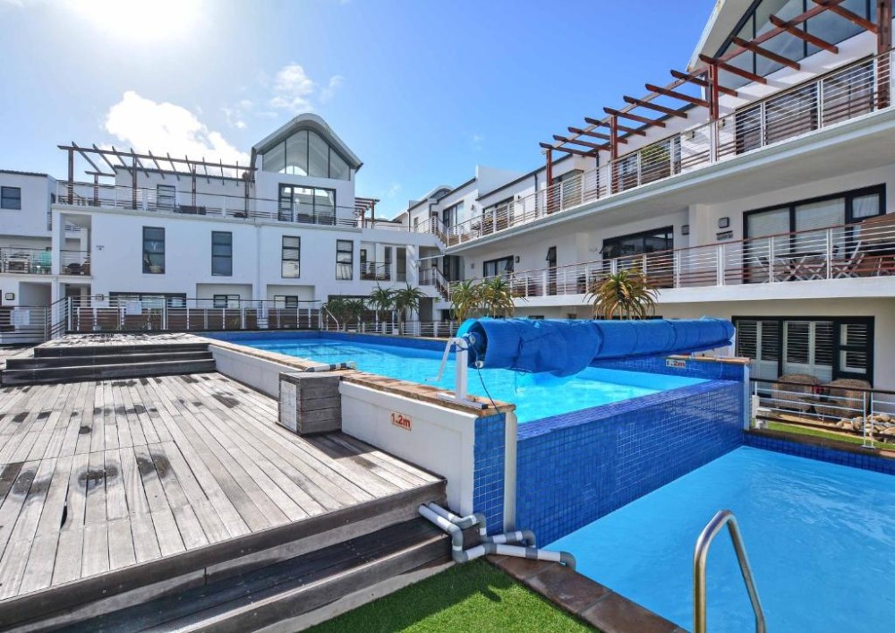 My Travelution - Travel Club - Luxury Beachfront w swimming pool- , 111 Azure on the Bay,