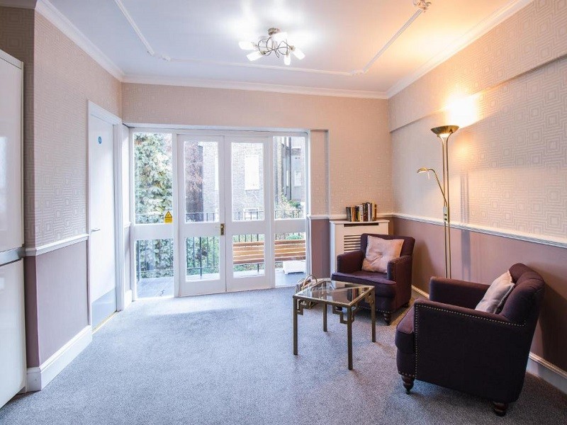 My Travelution - Travel Club - London Town Hotel