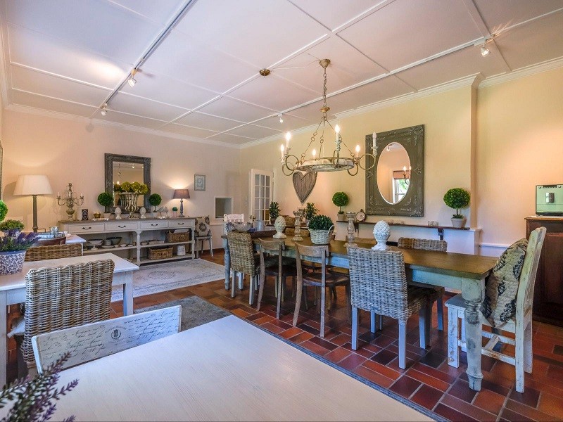 My Travelution - Travel Club - Oude Berg Guesthouse - 10 Caledon Street