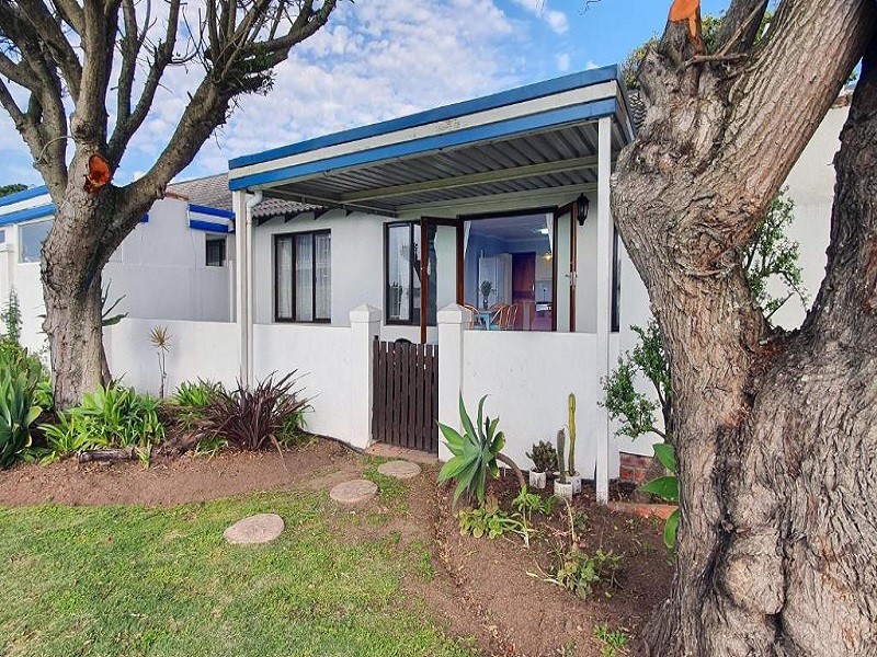 My Travelution - Travel Club - Paradise Beach Cottage