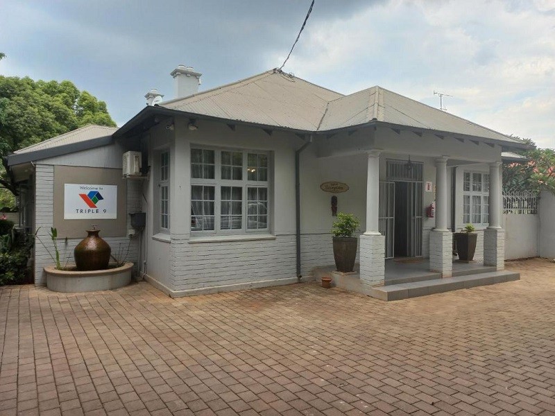 My Travelution - Travel Club - Triple9 Hatfield Guesthouse