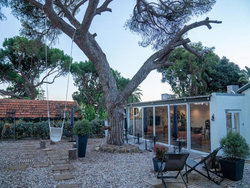 My Travelution - Travel Club - A House in Estoril - Adults Only