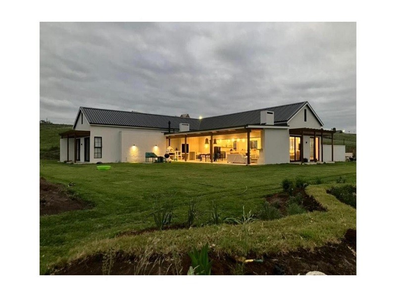 My Travelution - Travel Club - Farm Style Country Home in Springval