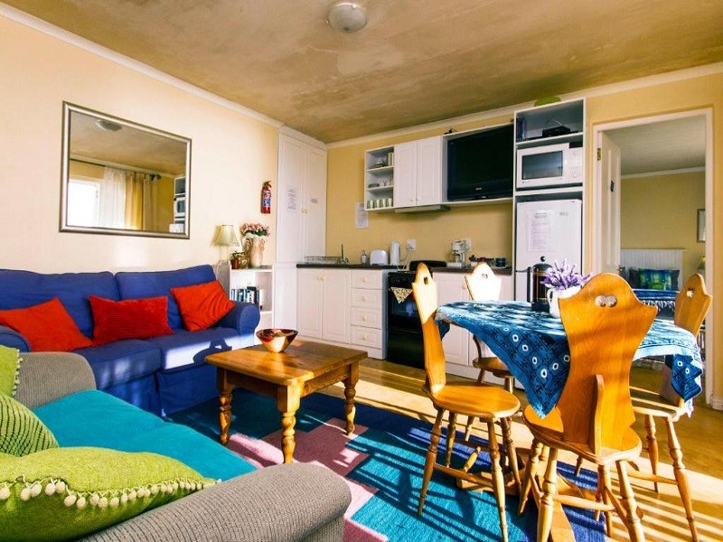 My Travelution - Travel Club - Albatross Guest House