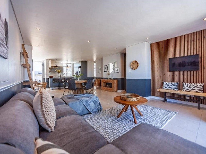 My Travelution - Travel Club - Stylishly Decorated Beachfront apartment w Inverter, 202 Ed