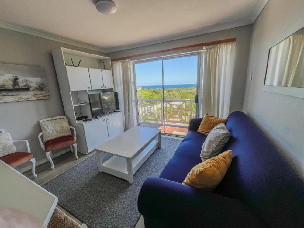 My Travelution - Travel Club - Ocean Breeze @ Hermanus Beach Club