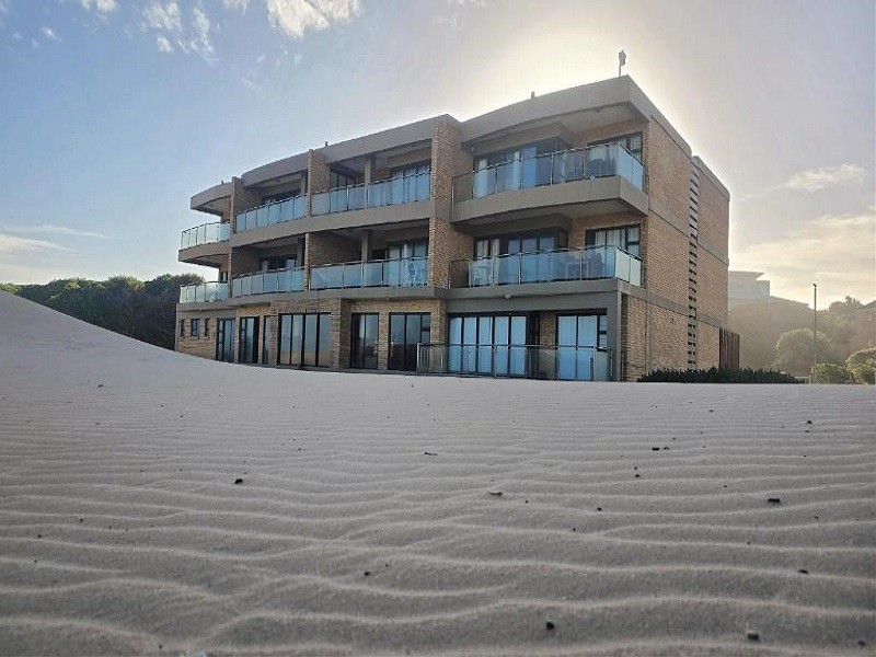 My Travelution - Travel Club - Paradise Beachfront Apartment